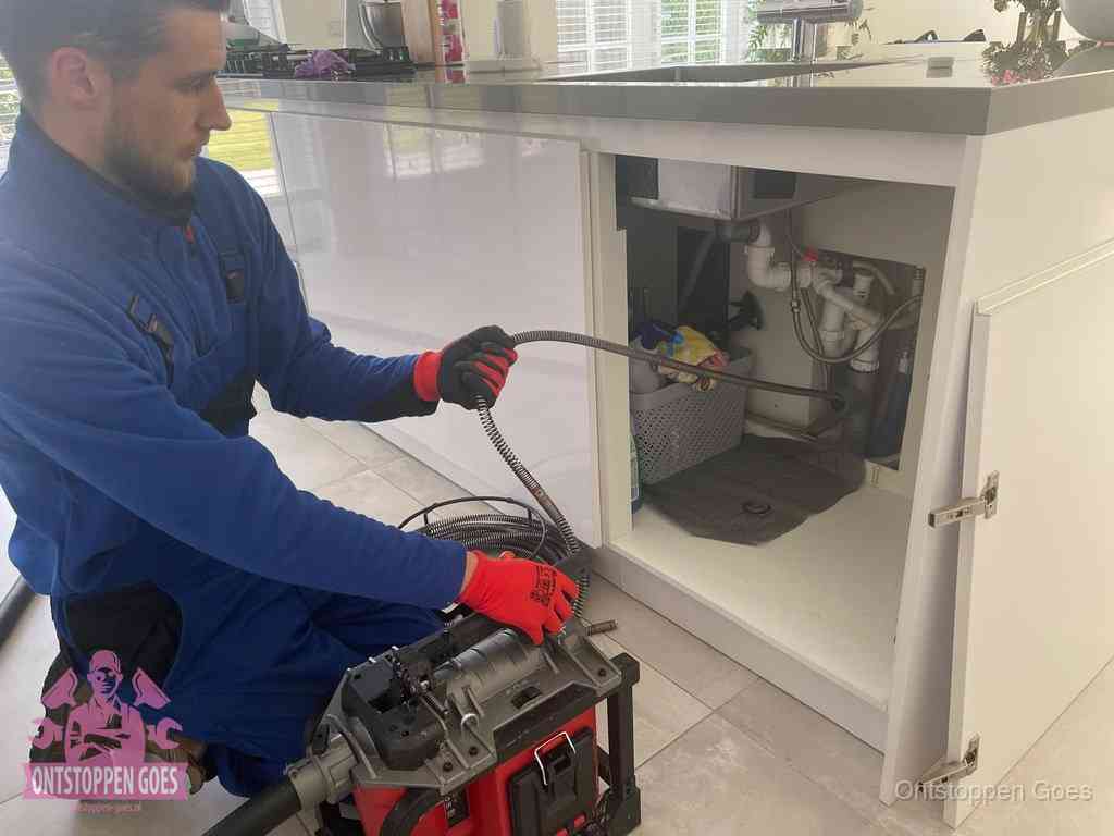 Riool ontstoppen ontstoppingsveer in Goes